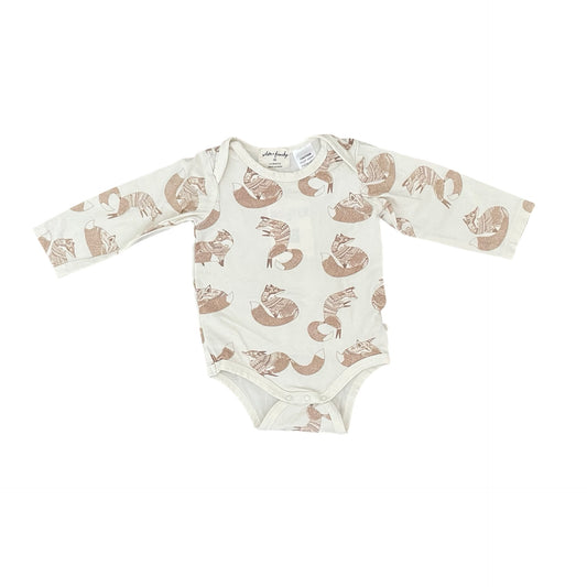 Natural Wilson and Frenchy Fox Bodysuit, 3-6M